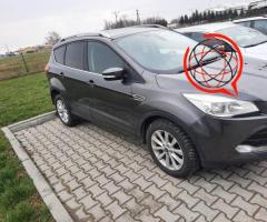 FORD KUGA     FAJNA