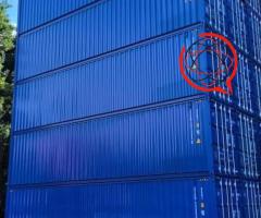 nowy i półnowy kontener dostępny do przechowywania i budowy domu, instalacji sklepu.