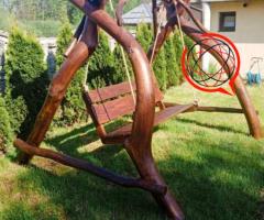 Nowe hustawki ogrodowe,modrzewiowe z grubych bali
