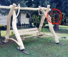 Nowe hustawki ogrodowe,modrzewiowe z grubych bali