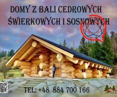 Dom z bali cedrowych w górach