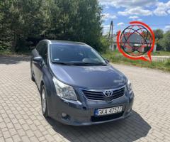 Toyota Avensis combi 1.8 Benzyna NISKI PRZEBIEG