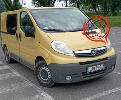 Opel Vivaro 2007r 2.5 klima Doka navigacja