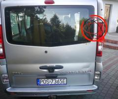 Opel vivaro 2,5,9 osób 2006rpo lifcie uszkodzony