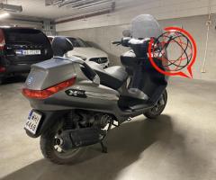 Piaggio Xevo 125 maxi skuter 2010 r. Przebieg 21k km 15KM