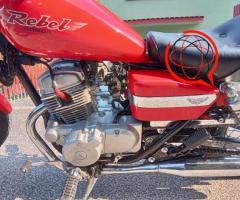 Honda Rebel 125, czerwony kolor, rok produkcji 1997