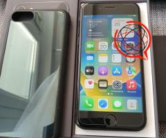 Iphone 8 64GB sluchawki bezprzewodowe