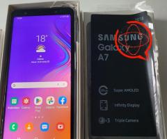 Samsung galaxy A7 2018 + sluchawki bezprzewodowe Buds Live