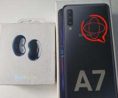 Samsung galaxy A7 2018 + sluchawki bezprzewodowe Buds Live