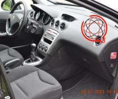 Peugeot 308 2010r 1,4 benzyna manual 131tyś przebieg nowe sprzęgło