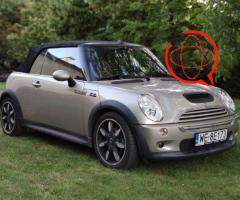 Mini cooper s cabrio sidewalk