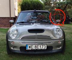 Mini cooper s cabrio sidewalk