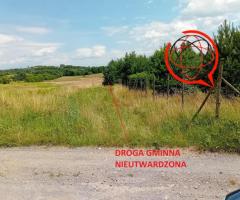 Sprzedam działkę budowlaną na Jurze Krakowsko Czestochowskiej z małym lasem