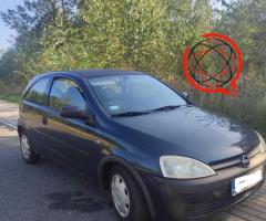 Opel corsa C 1.0i 2001r