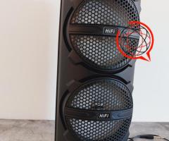 Głośnik tuba z karaoke i podświetleniem boombox, mikrofon,