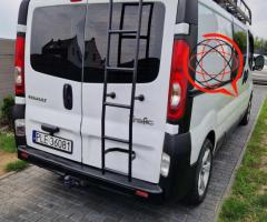 Renault Trafic 2.0. 150km