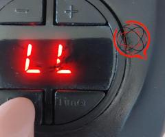 KOMPAKTOWY MINI GRZEJNIK ELEKTRYCZNY 400W DO GNIAZDKA Z WENTYLATOREM