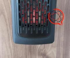 KOMPAKTOWY MINI GRZEJNIK ELEKTRYCZNY 400W DO GNIAZDKA Z WENTYLATOREM