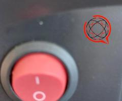 KOMPAKTOWY MINI GRZEJNIK ELEKTRYCZNY 400W DO GNIAZDKA Z WENTYLATOREM
