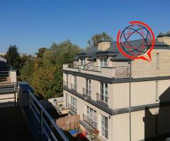 Nowoczesny dom w Wawrze z 7 pokojami, 2 łazienki, garaż oraz 2 miejsca zewnętrzne. Dwa duże tarasy, 