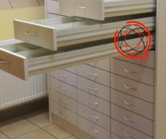 Meble apteczne-magazynowe szuflady głębokiego skladowania sprzedam używane