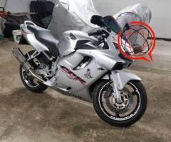 Honda cbr 600 f4i